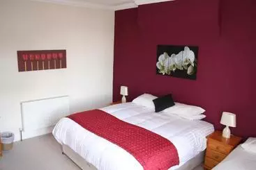 تختخواب و صبحانه Yardley Manor