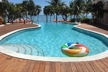 فندق Laru Beya All Inclusive Resort