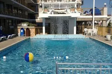 Motel Roman Holiday Resort