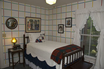 Red Bluff Cottage Bed & Breakfast