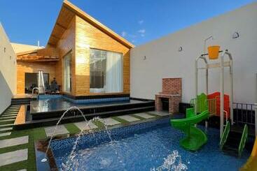 Aparthotel اكواخ سنتارا الريفيه