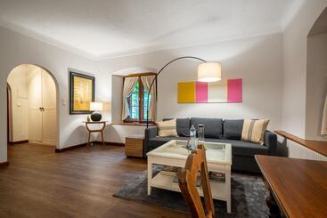 مبيت وإفطار Gästehaus Golf Club Gut Murstätten