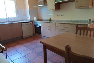 مبيت وإفطار Casa Isaura De Pena Camino Primitivo