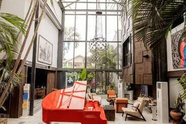 호텔 Four Palms Residence