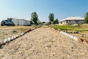 בית מלון כפרי Royal Pavilion Jawai