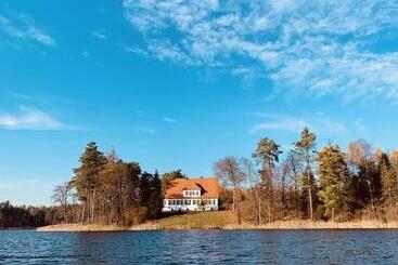 ペンション Leśniczówka Szeroki Bór