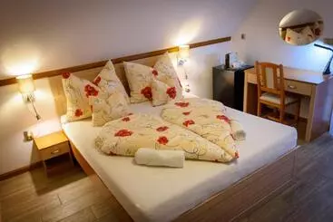 Majatalo Tulipán Vendégház
