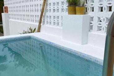 Casa Lavadeira   Vinhas De Nexe