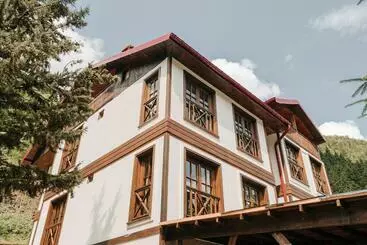 İskali̇ta Otel