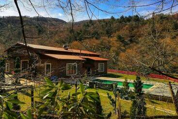 Feel & Live Hotel Villas Restaurant Sapanca