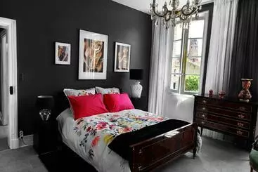Pension Le Cherche Midi Chambres D Hôtes Avec Cuisine Equipee Grand Jardin Parking Securise Gratuit