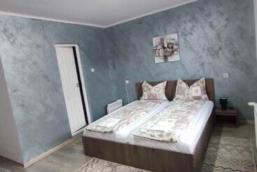 بنسيون Panoráma Vendégház