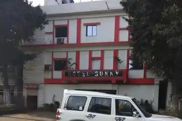 Goroomgo Sunny Dhanbad