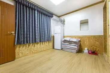 Boryeong Baekhyeon Pension