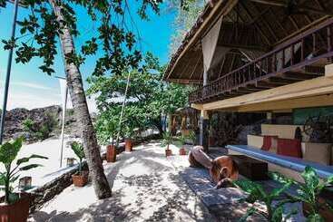 La Luz Beach Resort