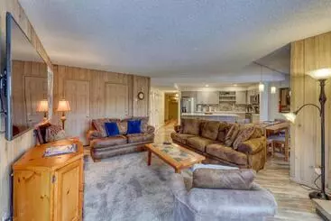 בית מלון כפרי Powderhorn Condo