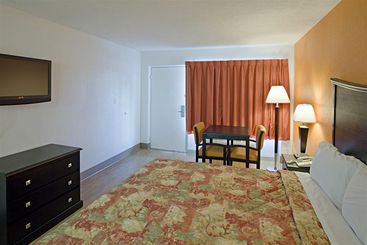 모텔 Econo Lodge Metropolis