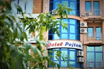 酒店 Pejton