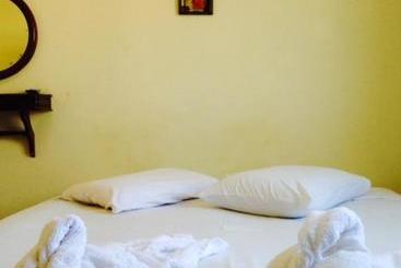 Otel Nova Pousada Do Canal