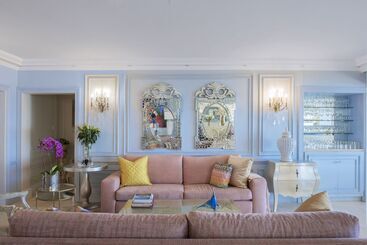 Отель The Clarendon Bantry Bay