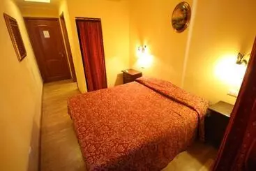 בית מלון כפרי Cherubini