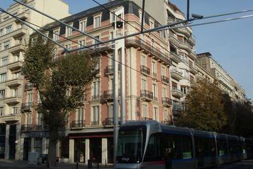 ホテル France Touring Hôtel