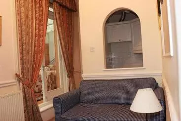 Kensington Park Apartments