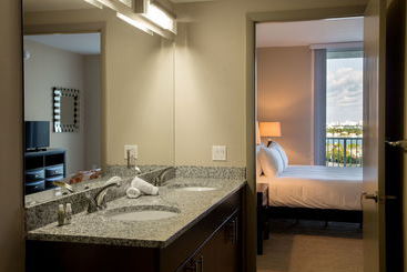 Shorecrest Miami Bay Luxury Apartments