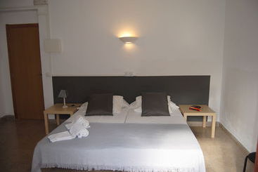 ユースホステル Low Cost Ch