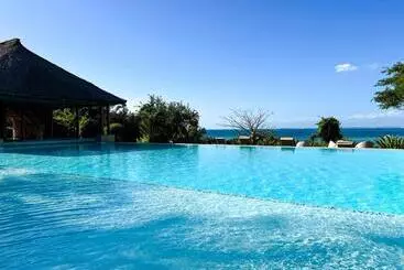 בית מלון כפרי Bahia Mar Boutique