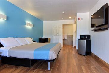 Motel 6 Rockport, Tx