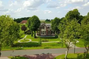 Moushouk Bed And Breakfast