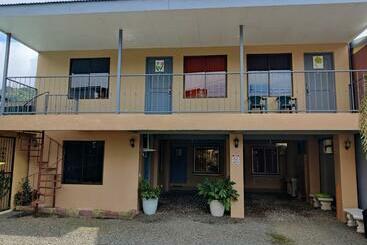 Bed and Breakfast Cabinas Maritza