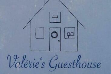 Majatalo Valerie S Guesthouse