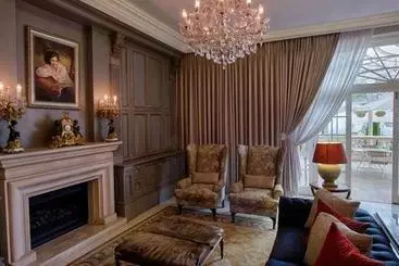 Bed and Breakfast The Munro Boutique