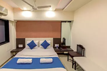 Hotel Zo Rooms Andheri Railway Station