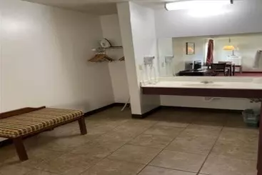 فندق على الطريق Royal Inn