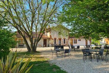 פנסיון Domaine Du Cuiset Gîte Four à Pain Chambre Cosy