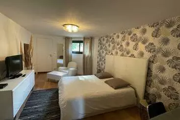 Aamiaismajoitus (B&B) Ty Logis