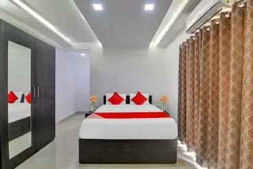 Hotel Flagship Kavish Residency