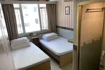 هاستل Geohome Holiday