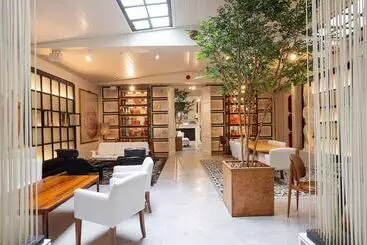 Отель Margot House Barcelona