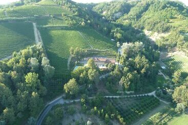 Hotel Agrisuite Le Querce Del Vareglio