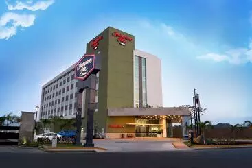 هتل Hampton Inn By Hilton Villahermosa