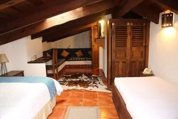 هتل Las Caballerizas