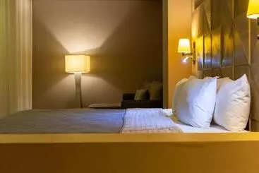 Hotel Glow Point  Mulza