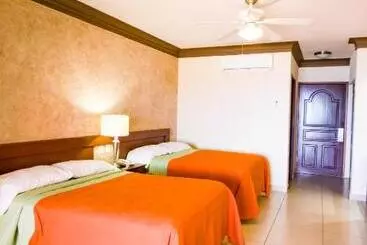 בית מלון כפרי Palmas De Cortez