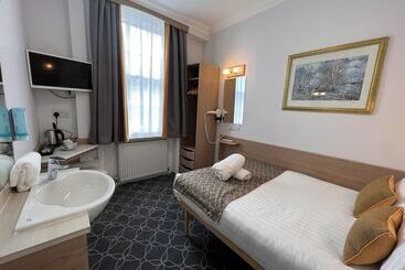 The Princess Hotel – St Pancras Hotel Group