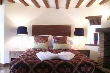 Hotell Ye Olde Red Lion