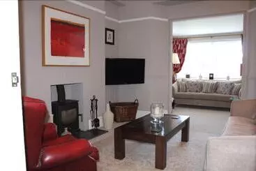 Pensão Camelot Guest House